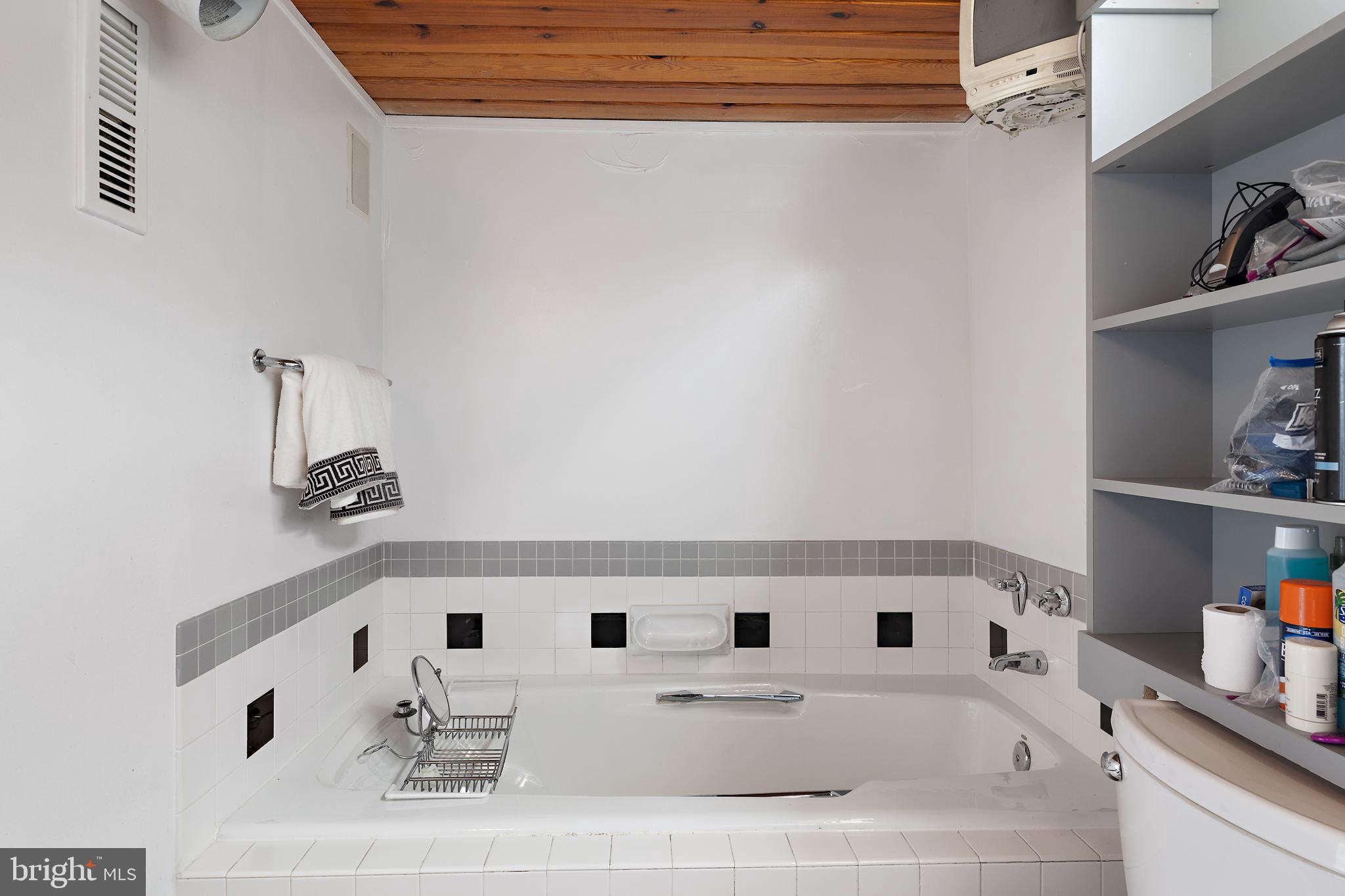 CANTON COVE - Residential