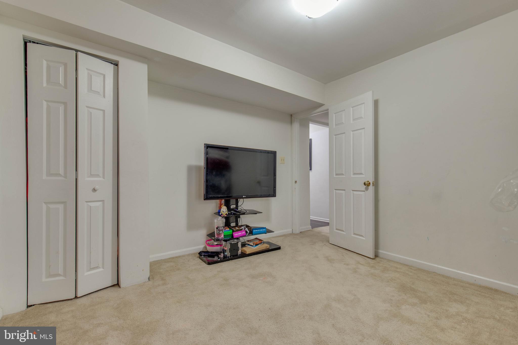 PARADISE - Residential