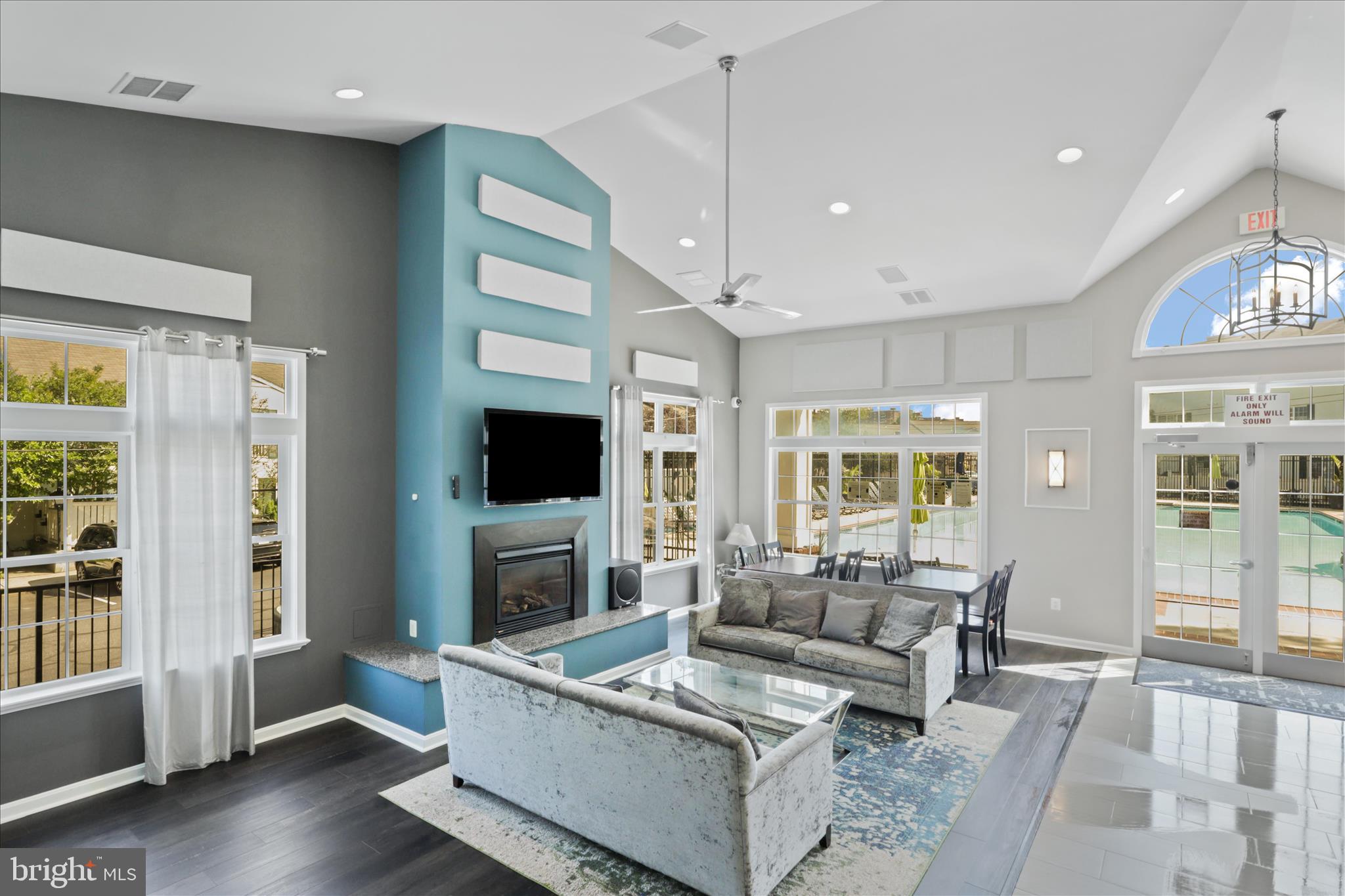 PARKSIDE AT ALEXANDRIA - Residential