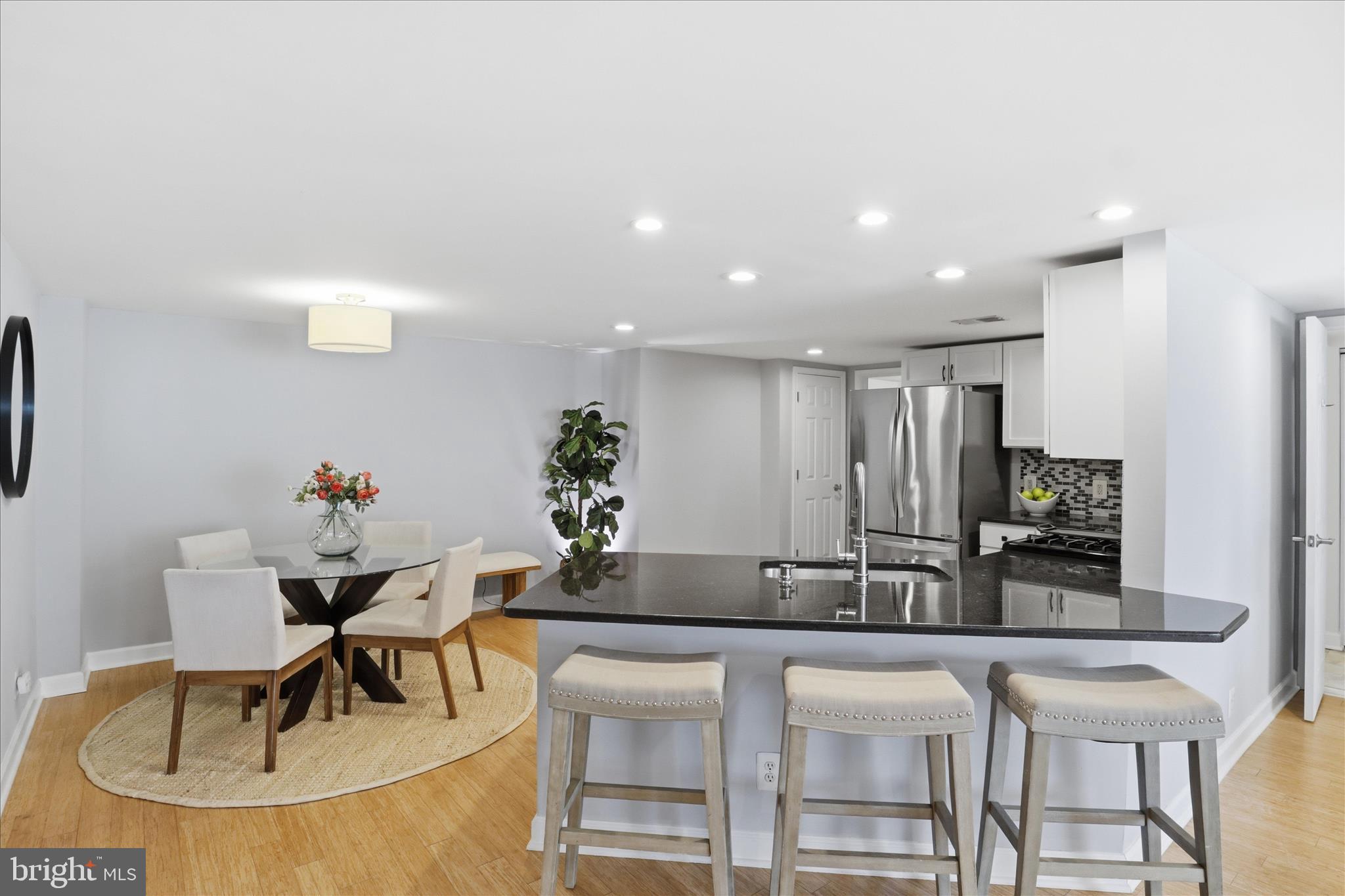 PARKSIDE AT ALEXANDRIA - Residential