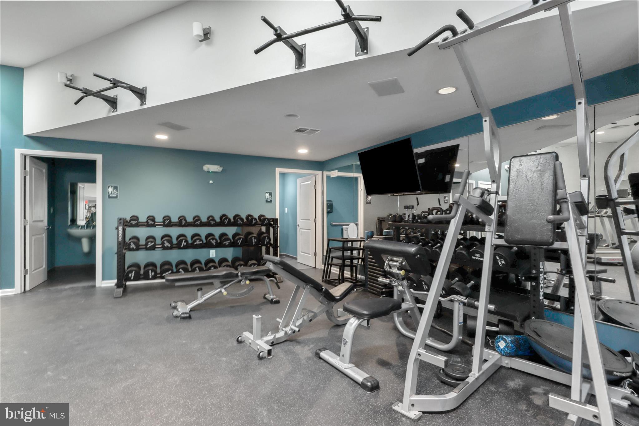 PARKSIDE AT ALEXANDRIA - Residential