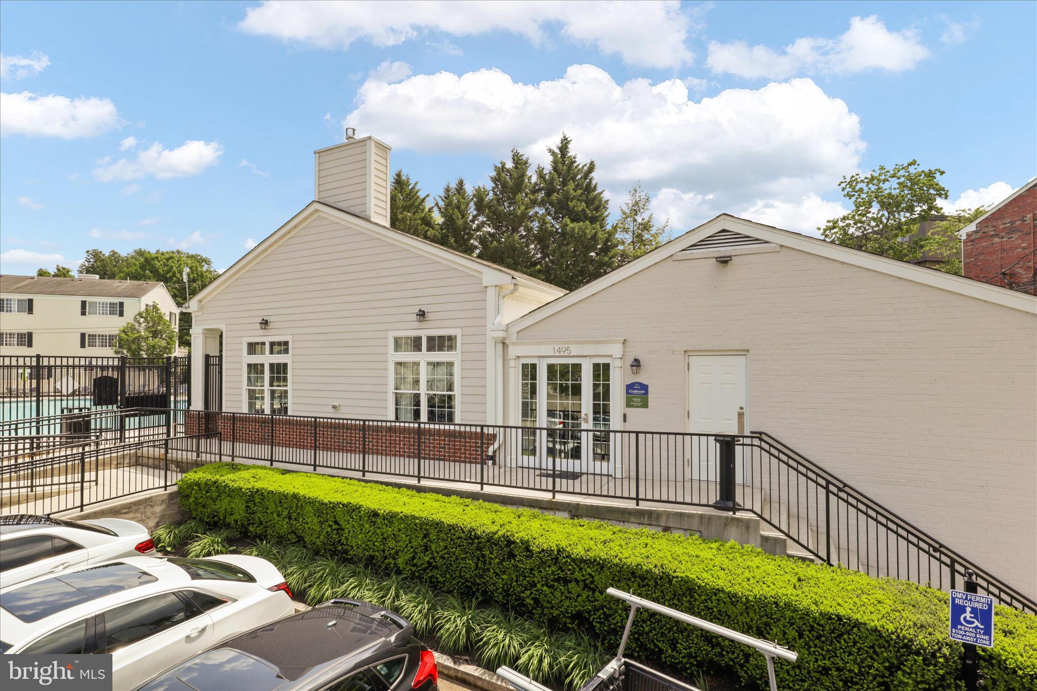 PARKSIDE AT ALEXANDRIA - Residential