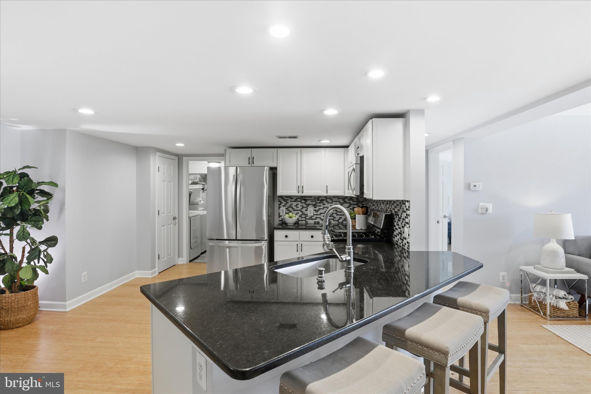 PARKSIDE AT ALEXANDRIA - Residential