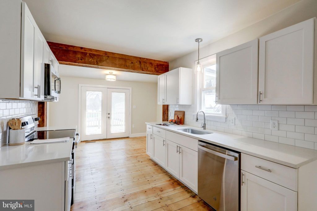 Photo of 960 Maple Street, Lititz, PA 17543 (MLS # PALA2044278)