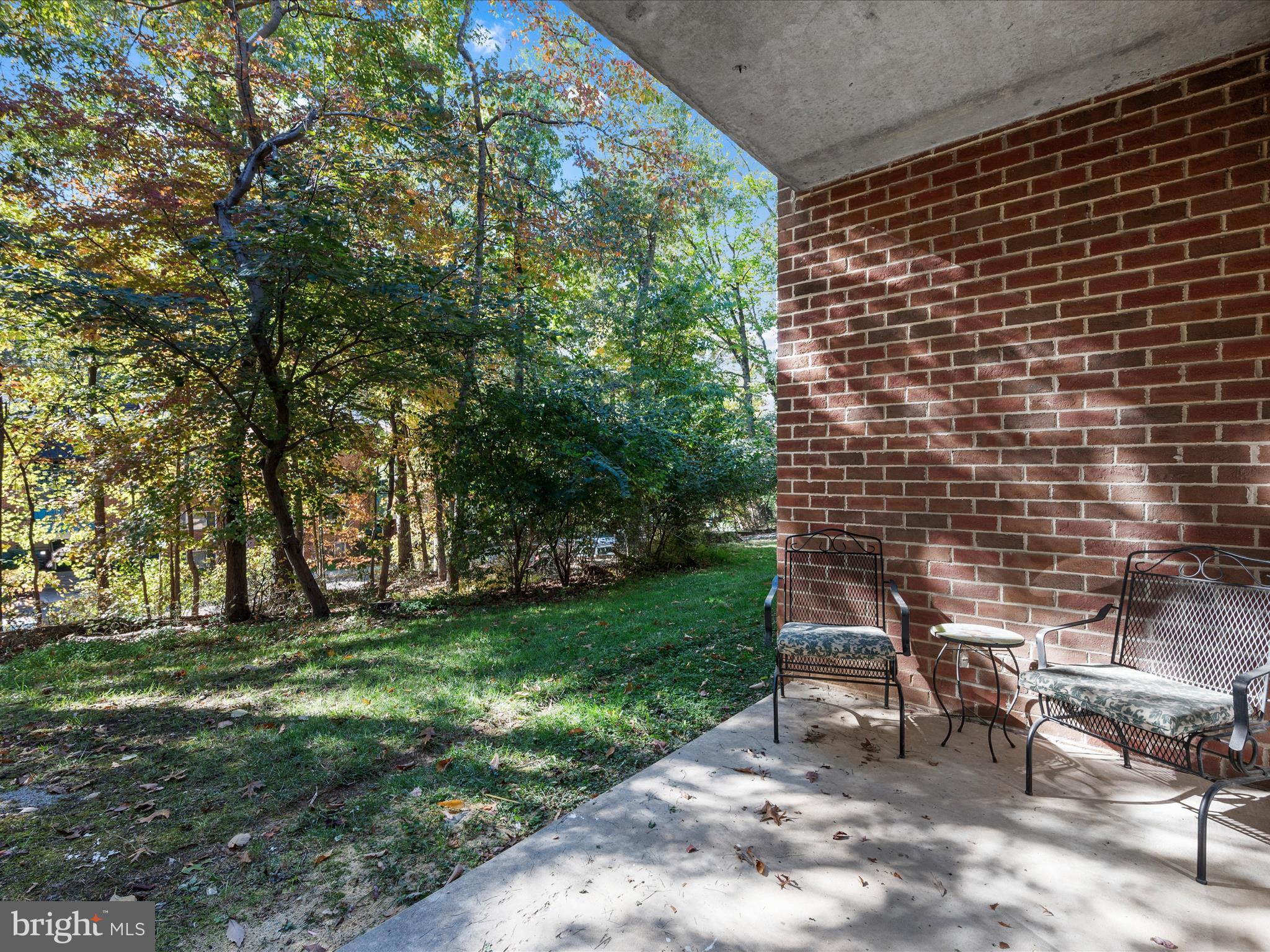 HUNTERS WOODS VILLAGE - Residential