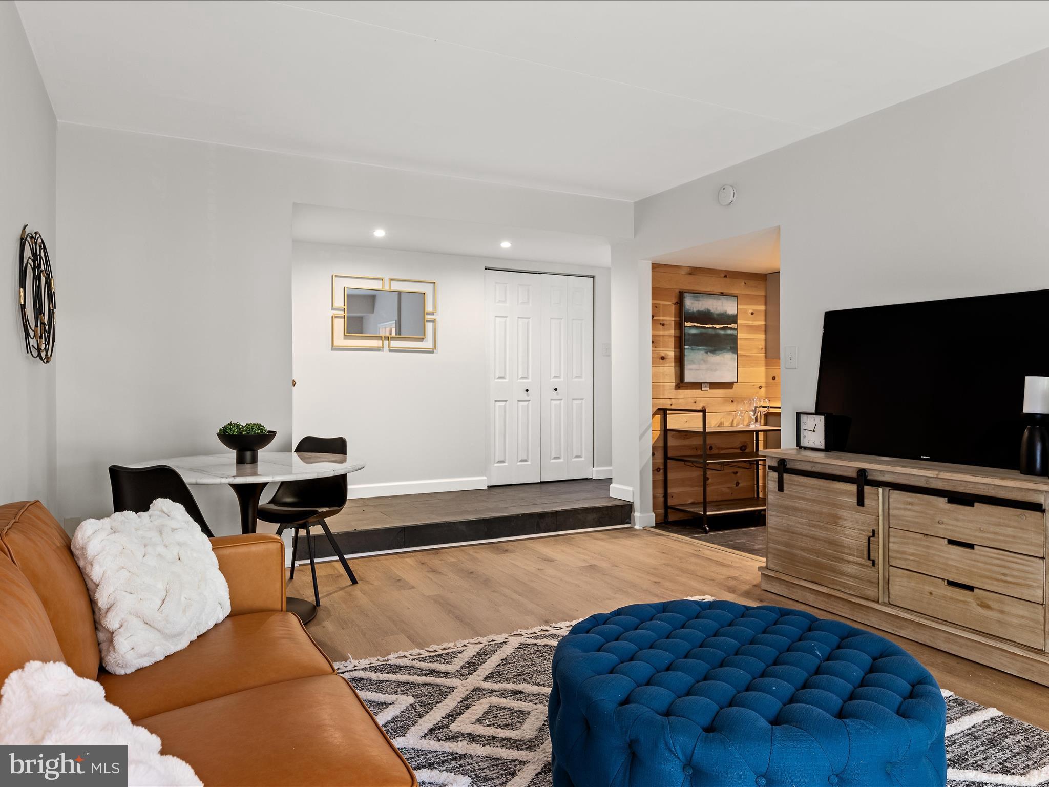 11813 BRETON COURT 1A