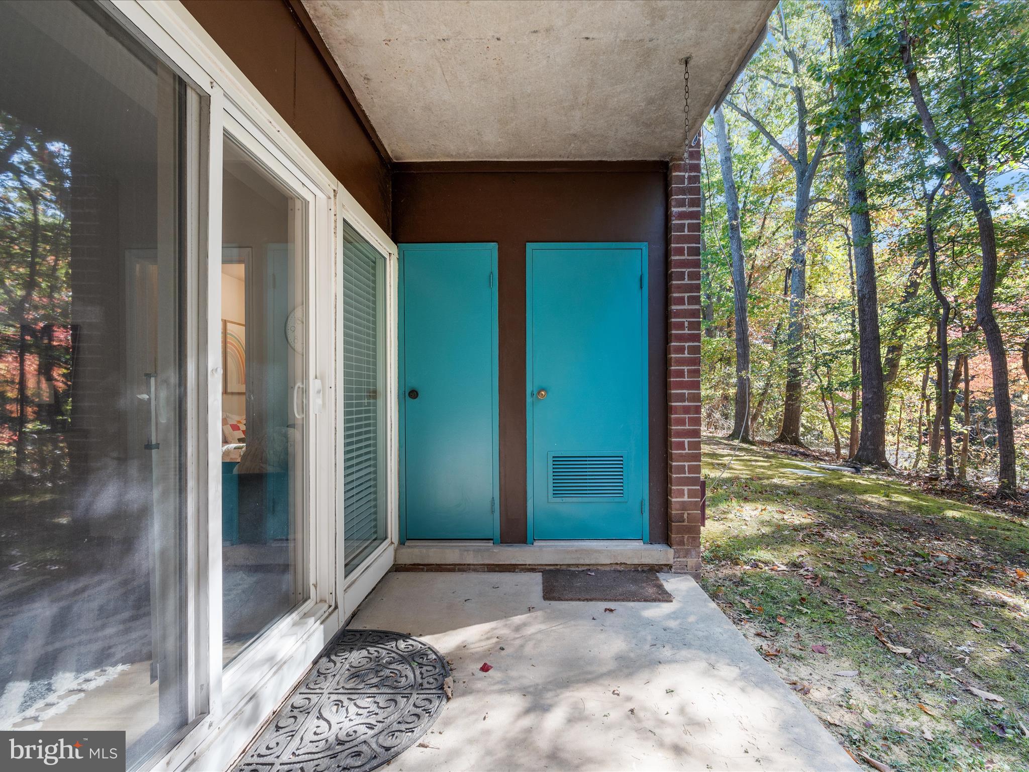 HUNTERS WOODS VILLAGE - Residential