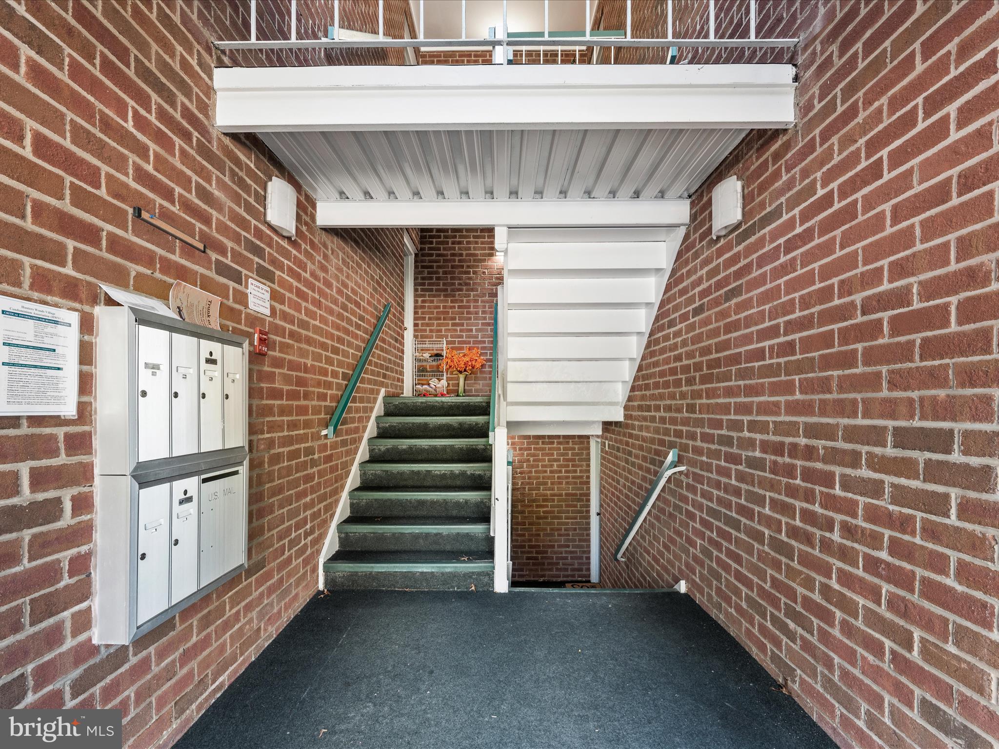 HUNTERS WOODS VILLAGE - Residential