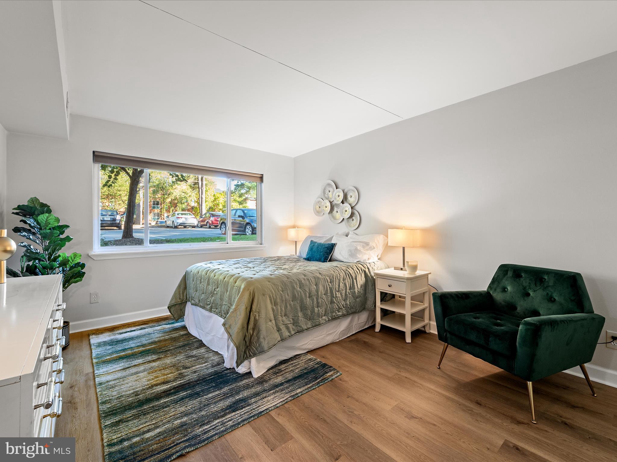 HUNTERS WOODS VILLAGE - Residential