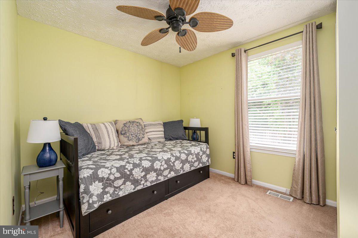 ULMSTEAD GARDENS - Residential