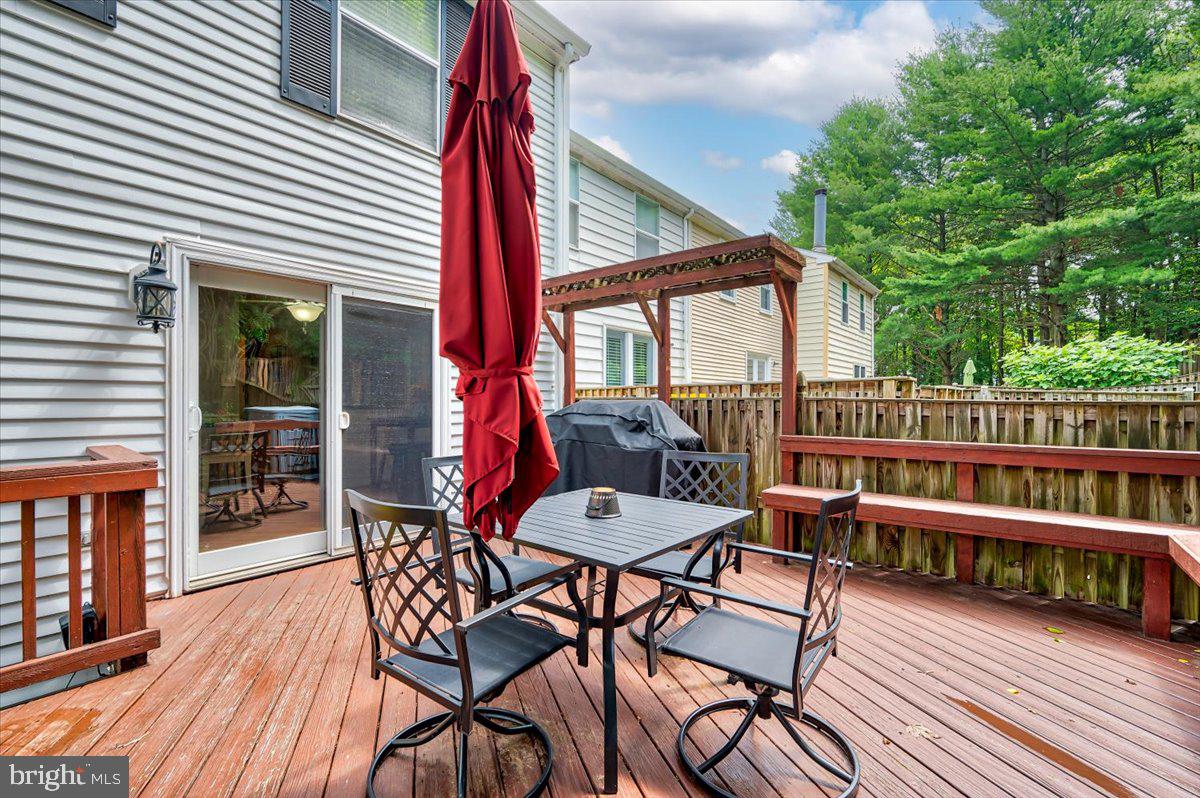 ULMSTEAD GARDENS - Residential