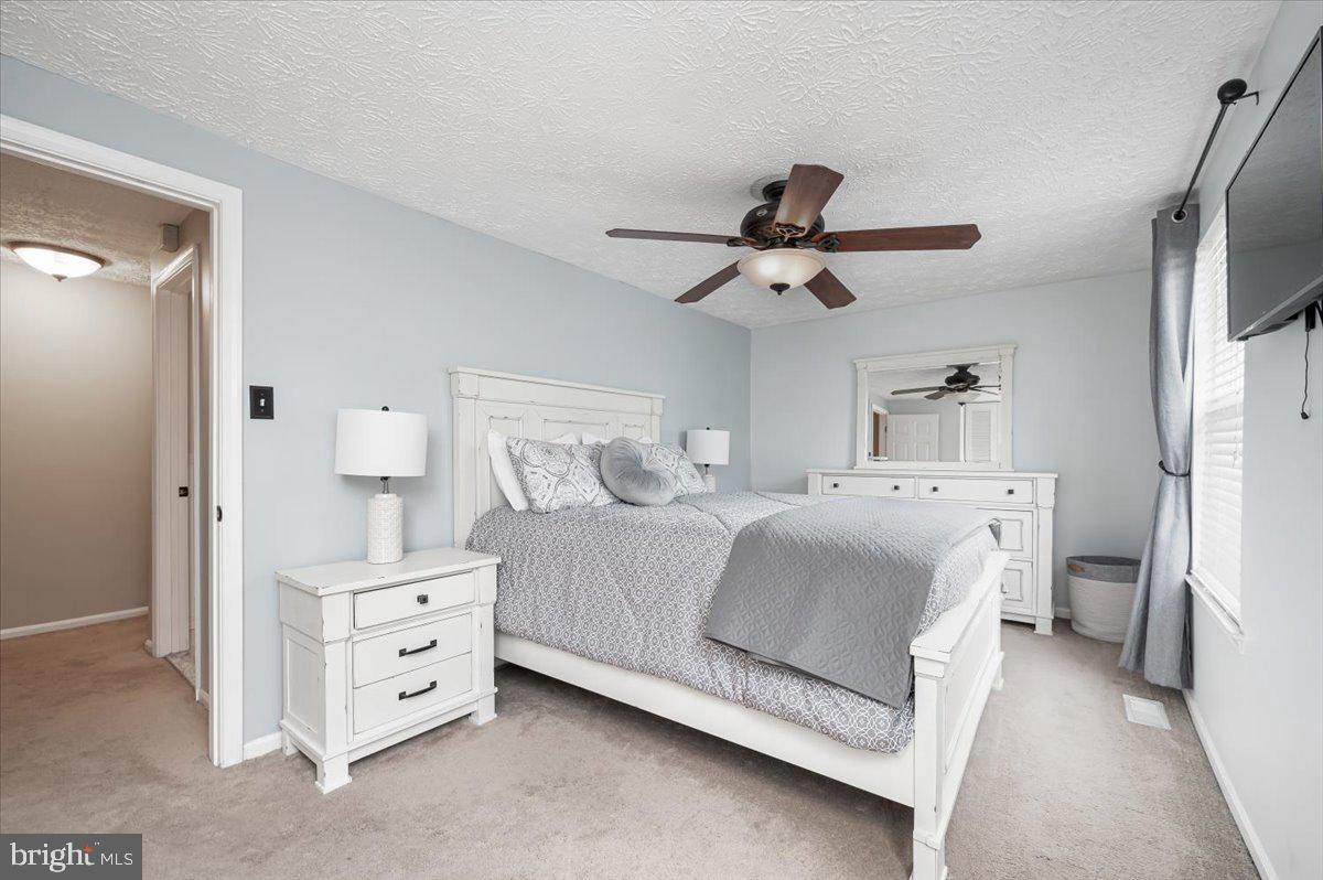 ULMSTEAD GARDENS - Residential