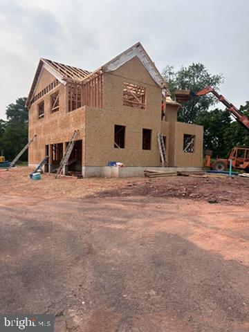 Lot-404 E RELIANCE ROAD