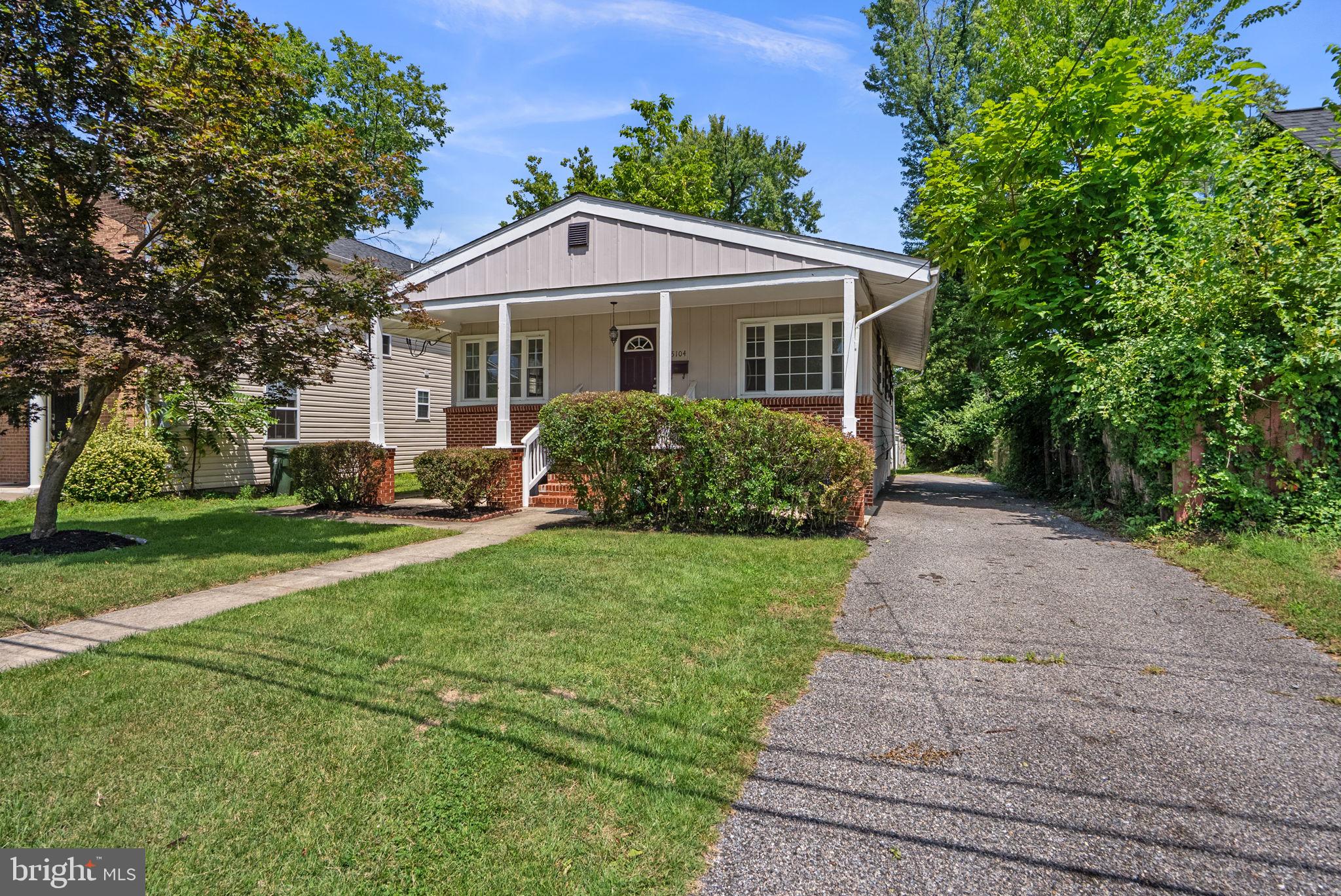 5104 ROANOKE PLACE