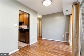 OCCOQUAN RIDGE CONDO - Residential