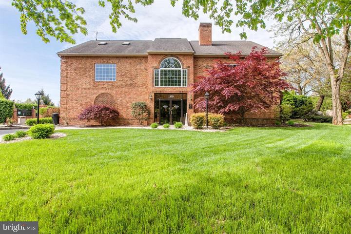 NORTH GATE TOWNE HOMES - Residential