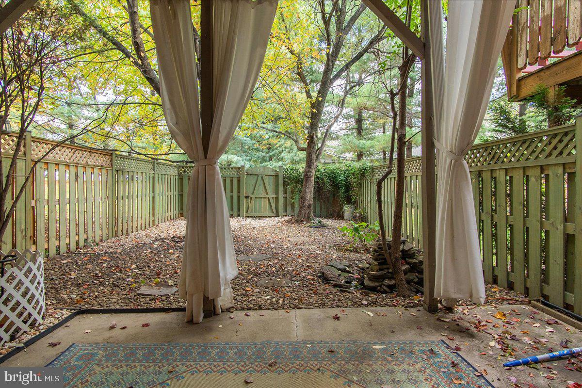 NORTH GATE TOWNE HOMES - Residential