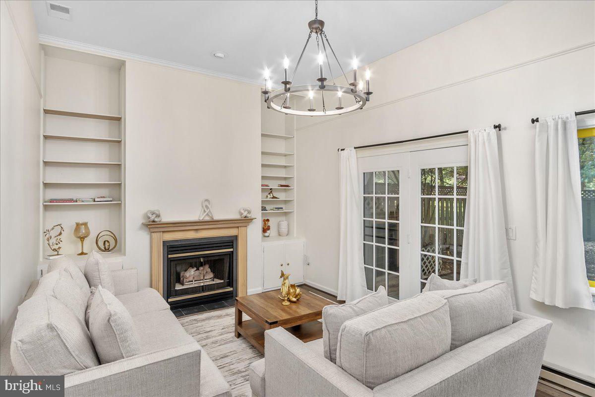 NORTH GATE TOWNE HOMES - Residential