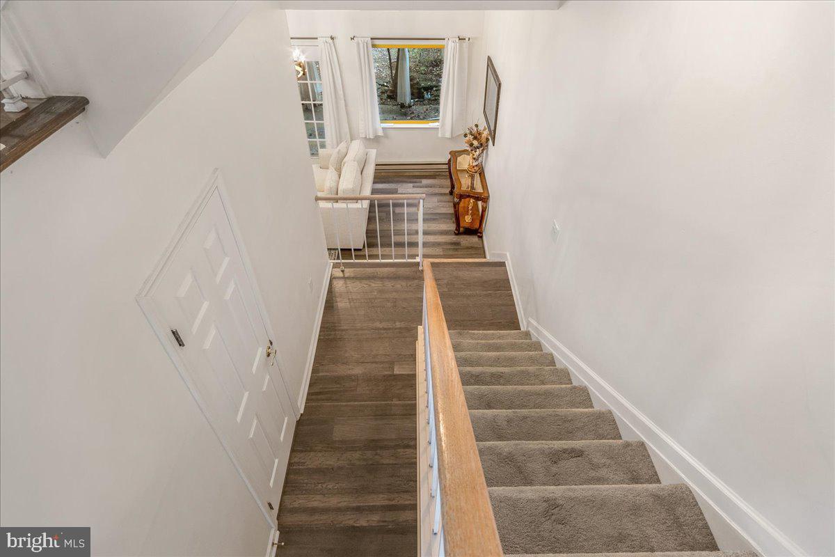 NORTH GATE TOWNE HOMES - Residential