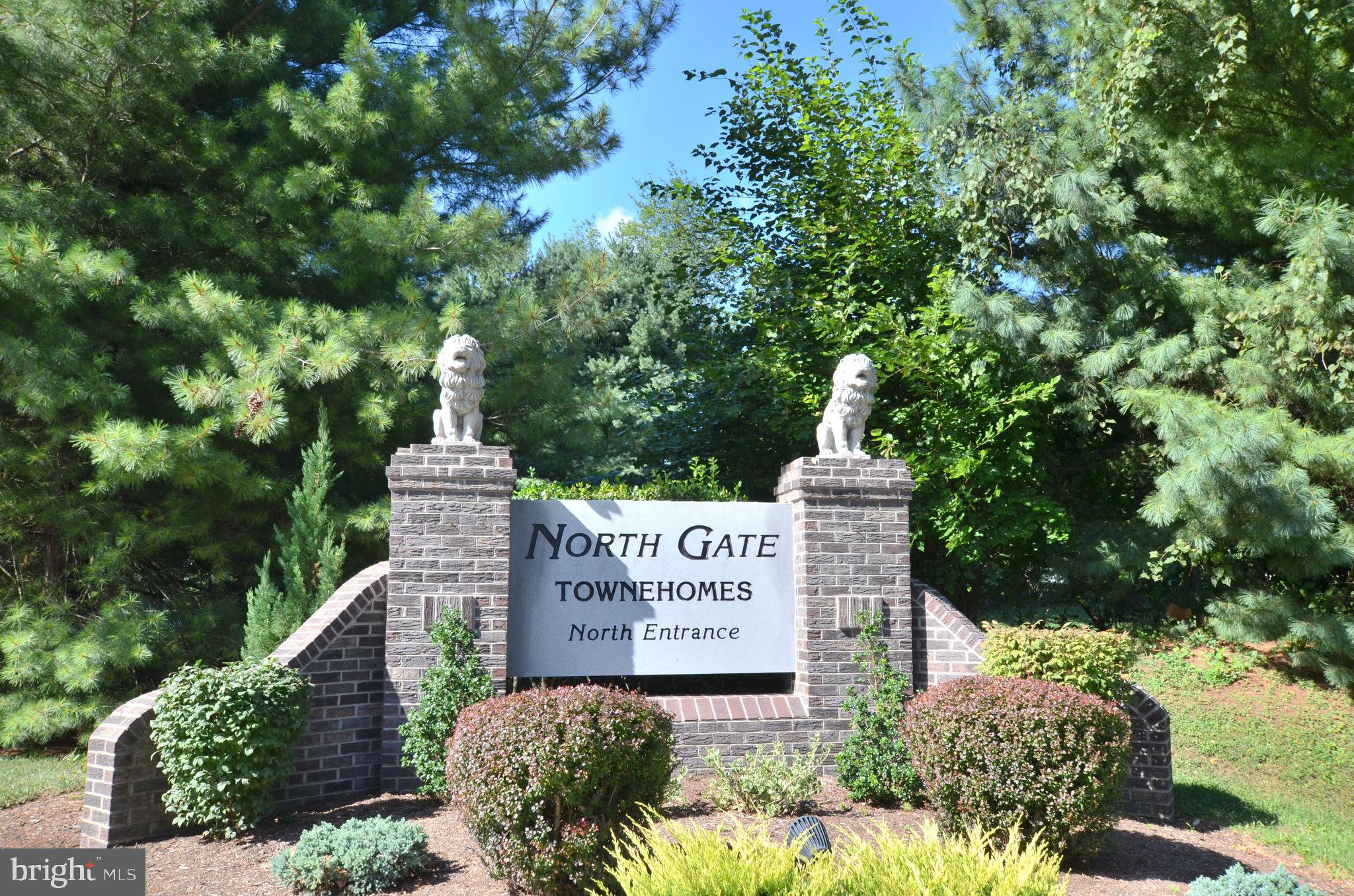 NORTH GATE TOWNE HOMES - Residential