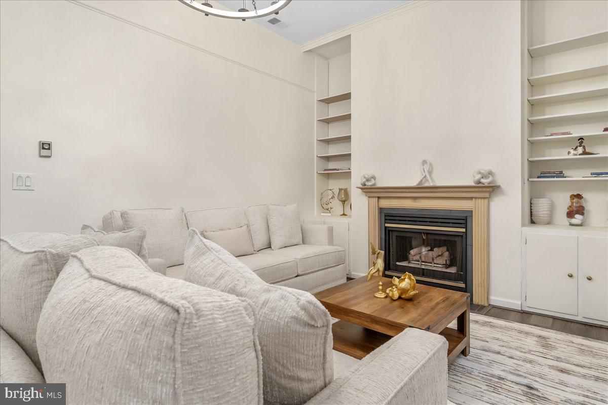 NORTH GATE TOWNE HOMES - Residential