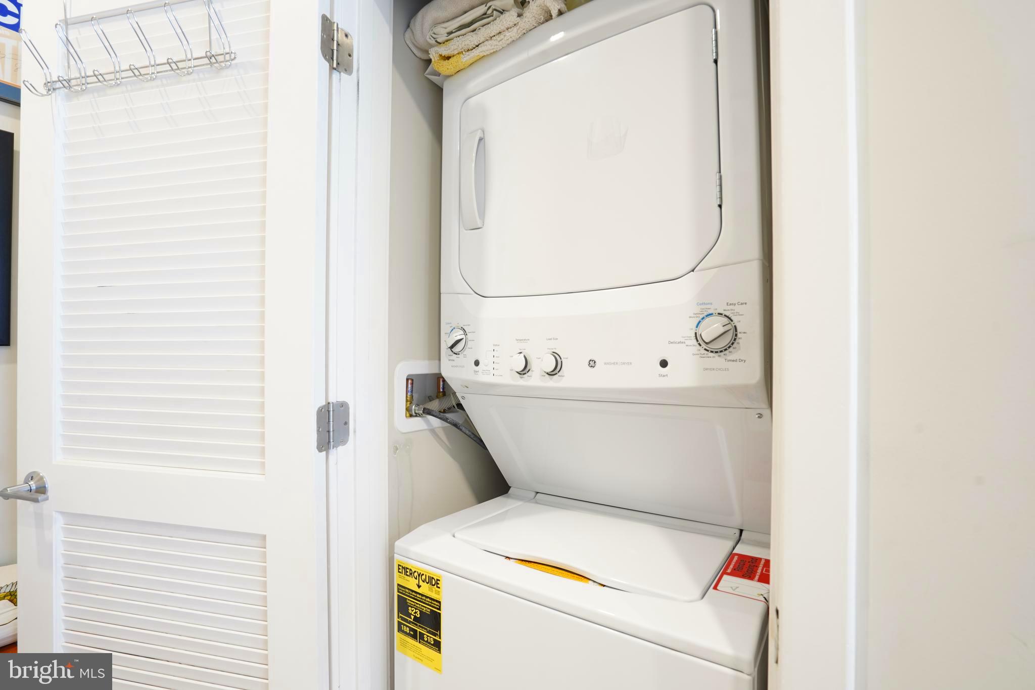 TRAFALGAR FLATS - Residential