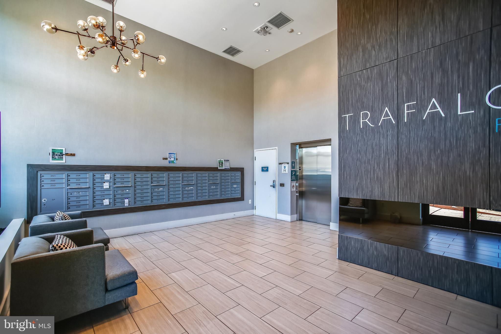 TRAFALGAR FLATS - Residential