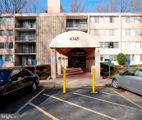 Condo For Rent - 4345 Ivymount Court #42<br/> Fairfax County, ANNANDALE, VA 22003
