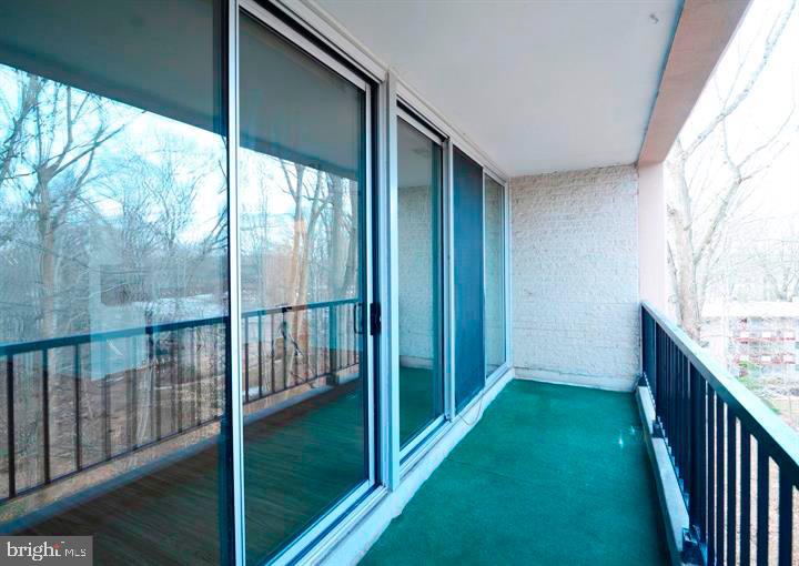 4345 IVYMOUNT COURT 42
