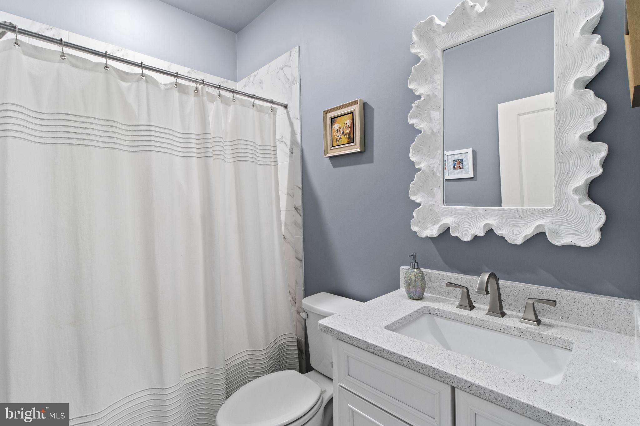 WAYNE GLEN - Residential