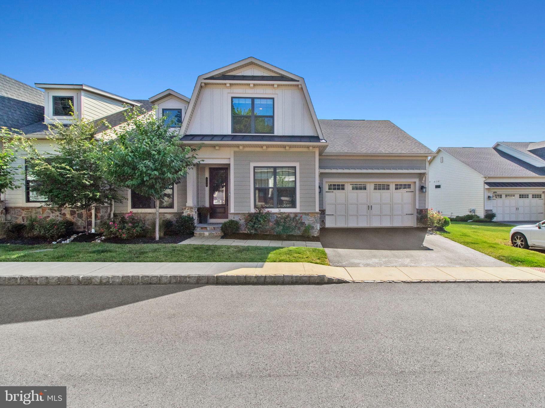 WAYNE GLEN - Residential