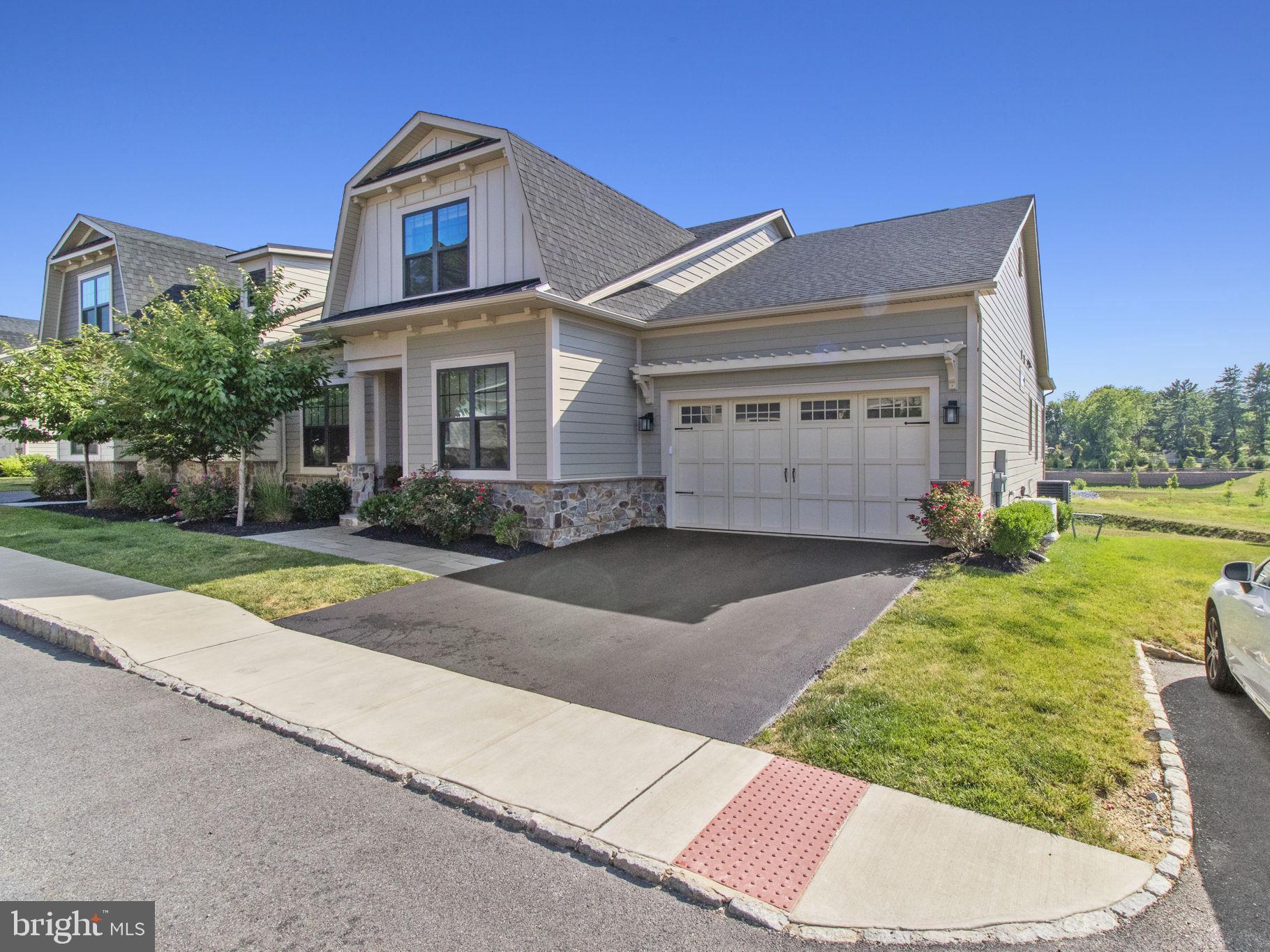 WAYNE GLEN - Residential