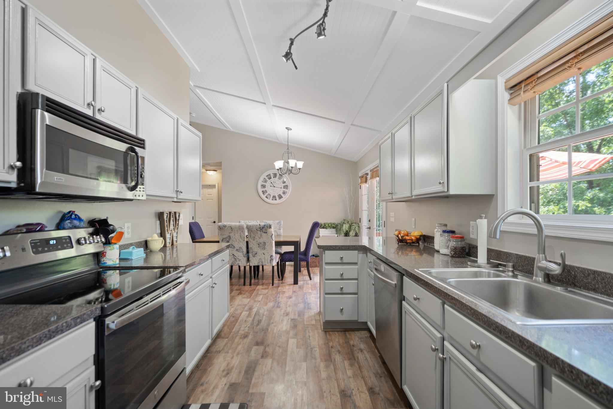 SHEN FARMS MT VIEW - Residential