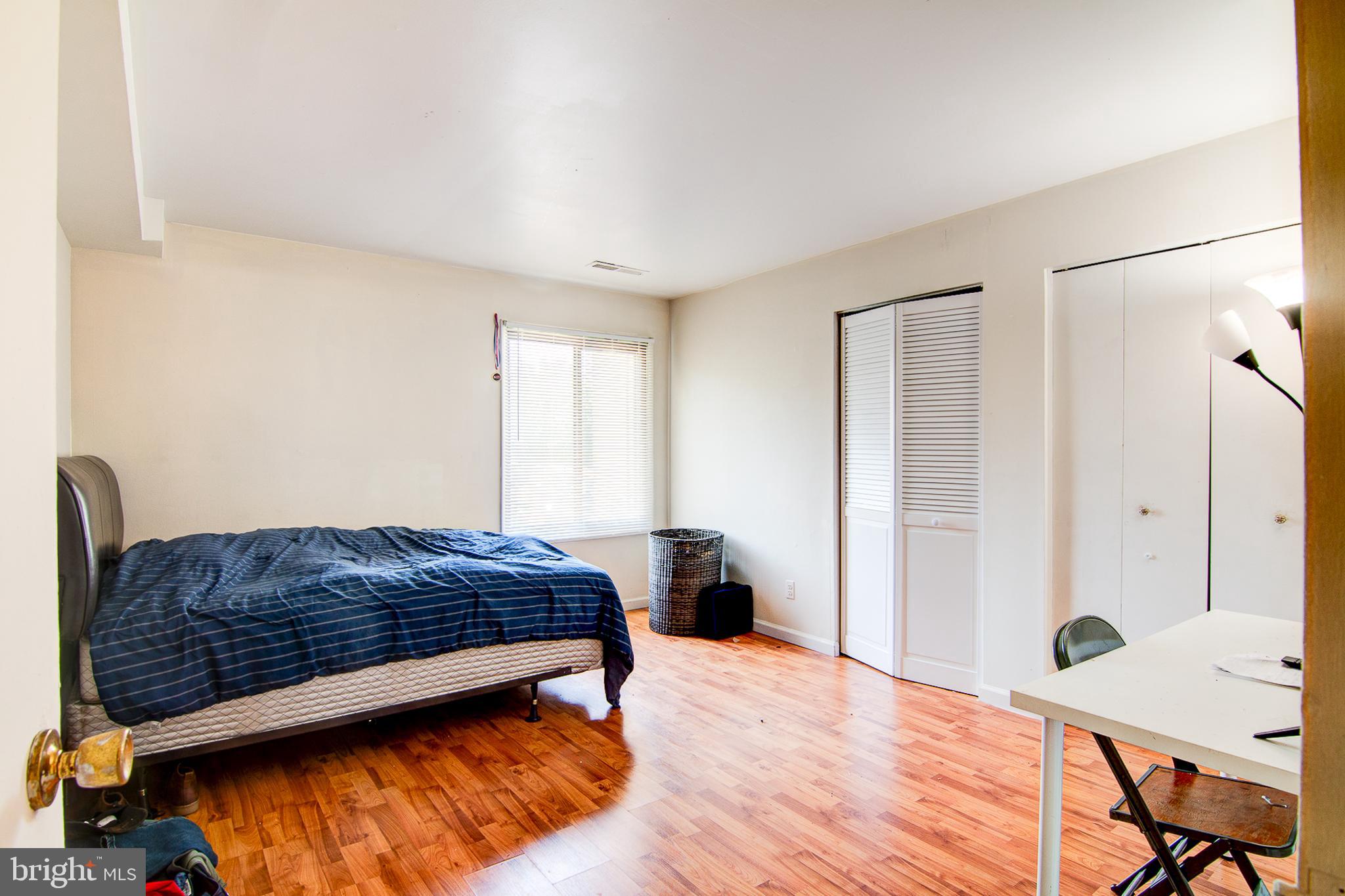 TREETOP CONDO - Residential