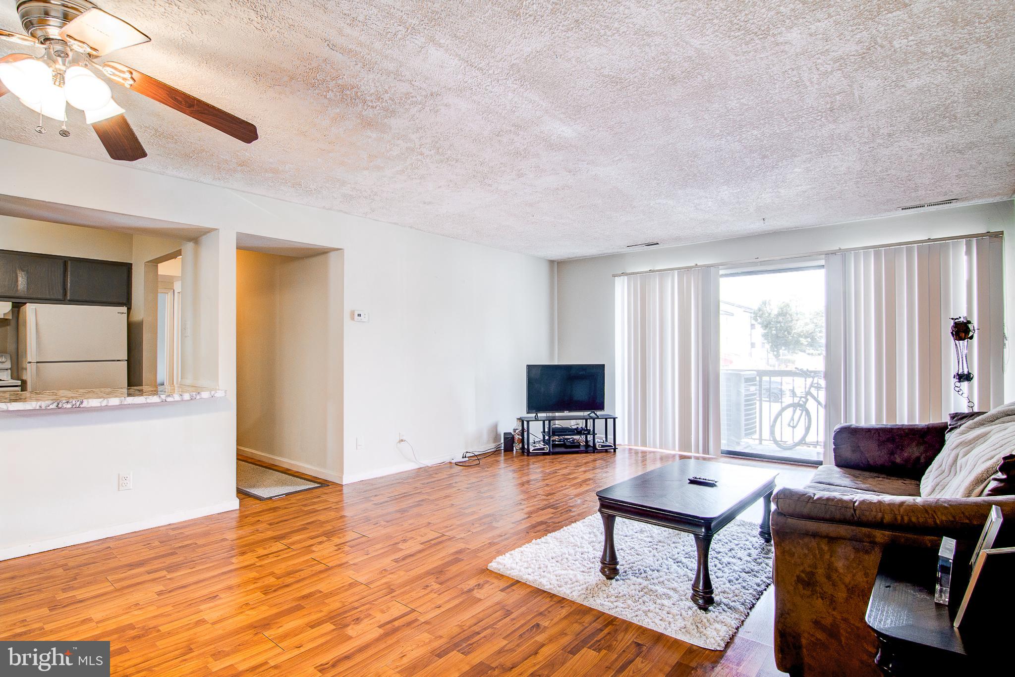 TREETOP CONDO - Residential