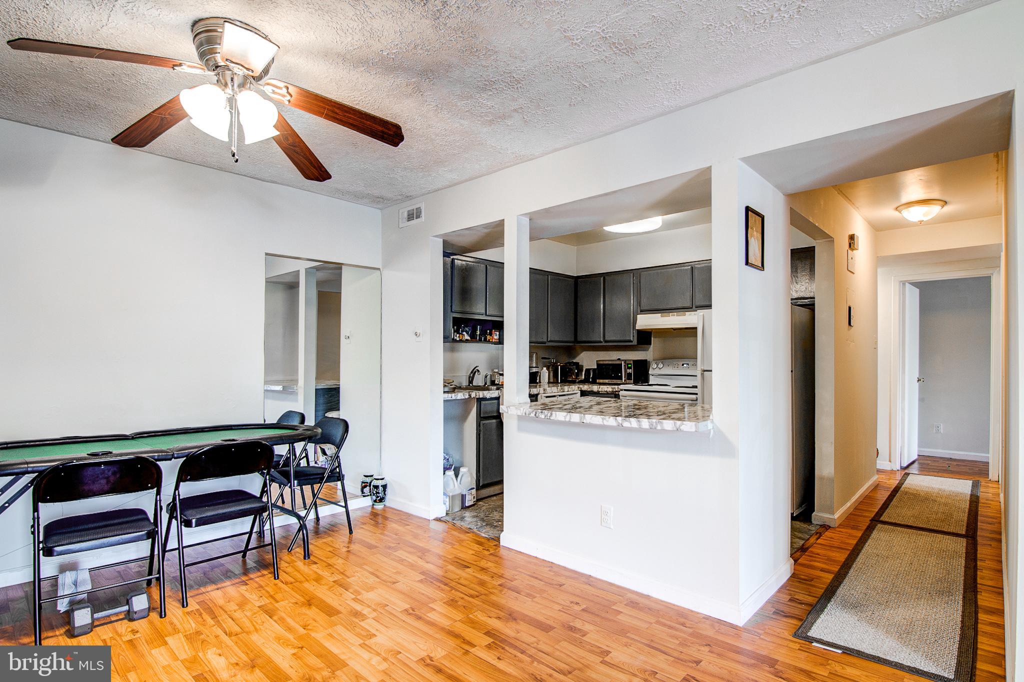 TREETOP CONDO - Residential