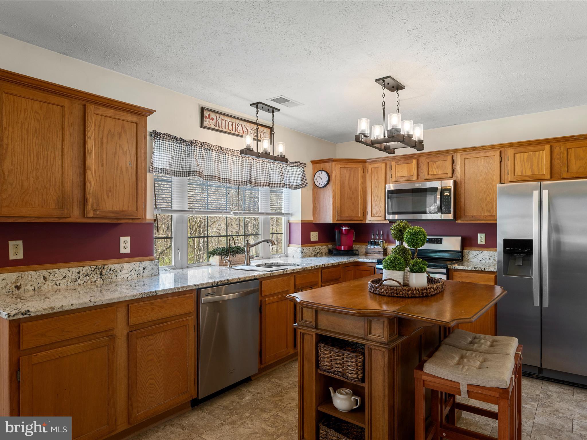 BATTLETOWN - Residential