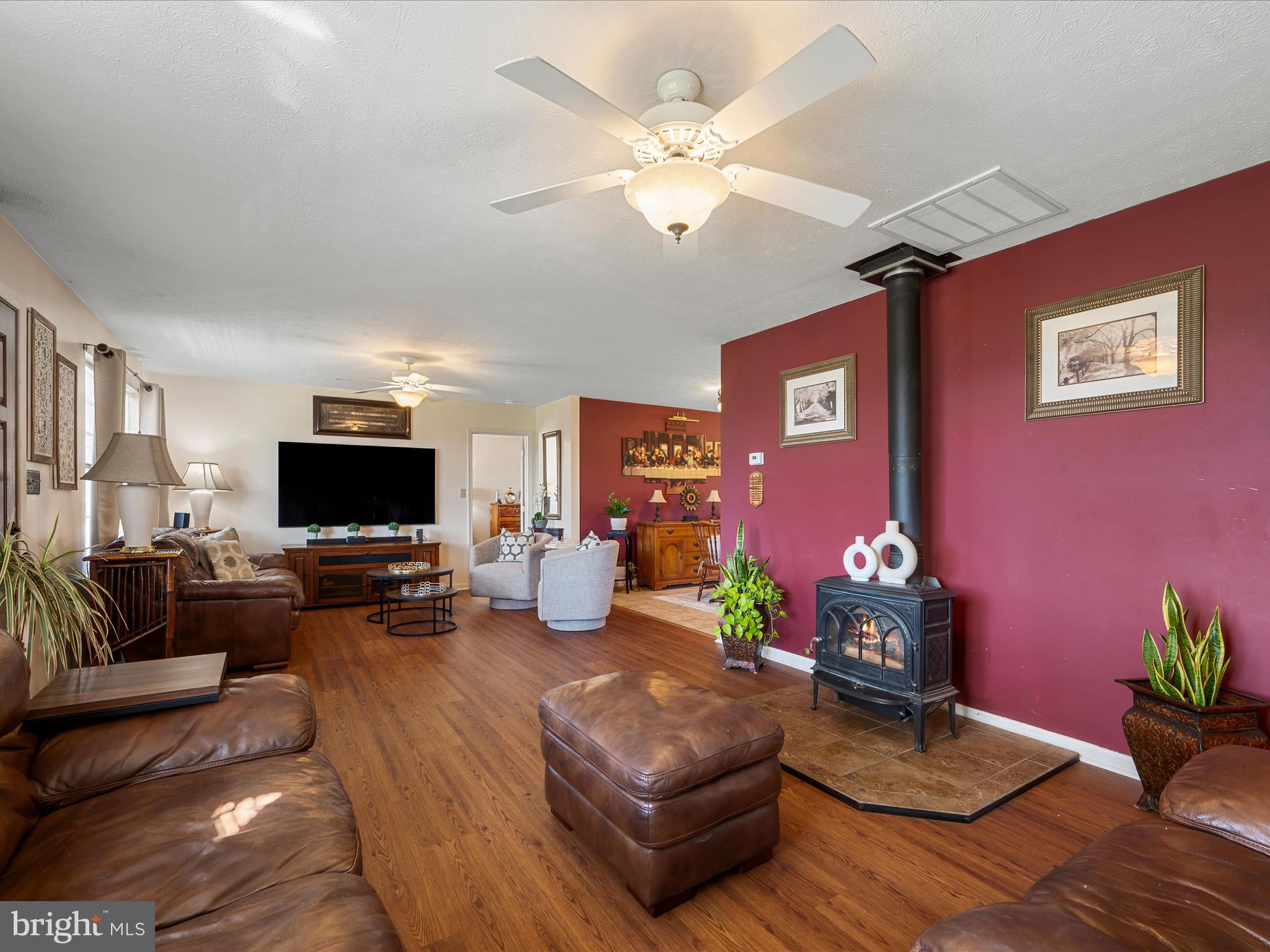 BATTLETOWN - Residential