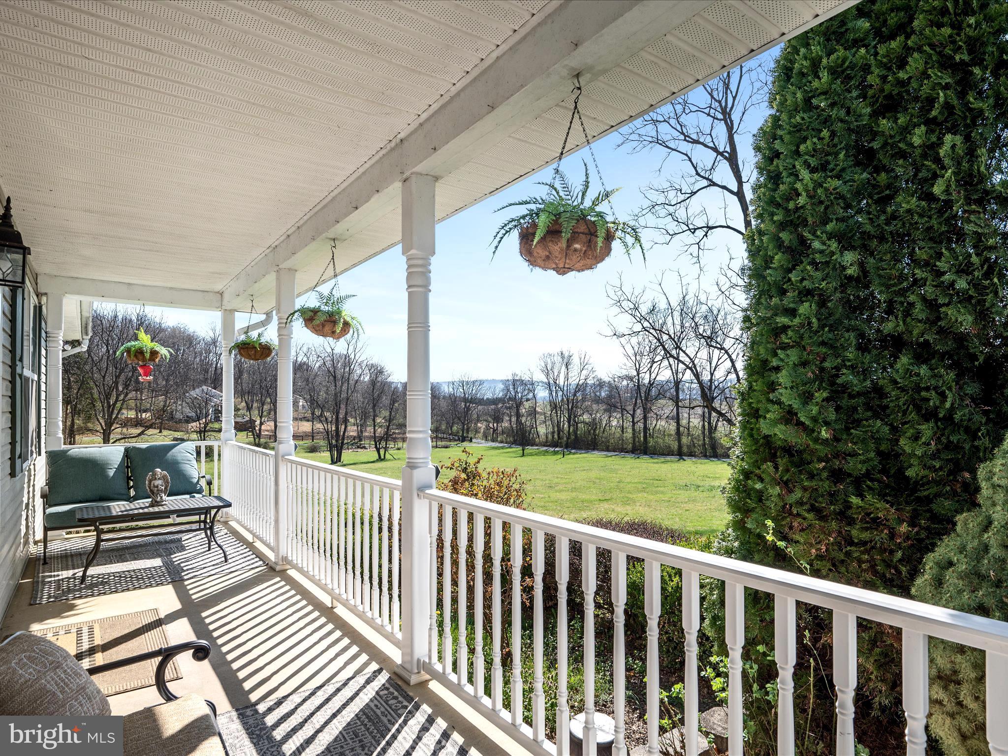 BATTLETOWN - Residential