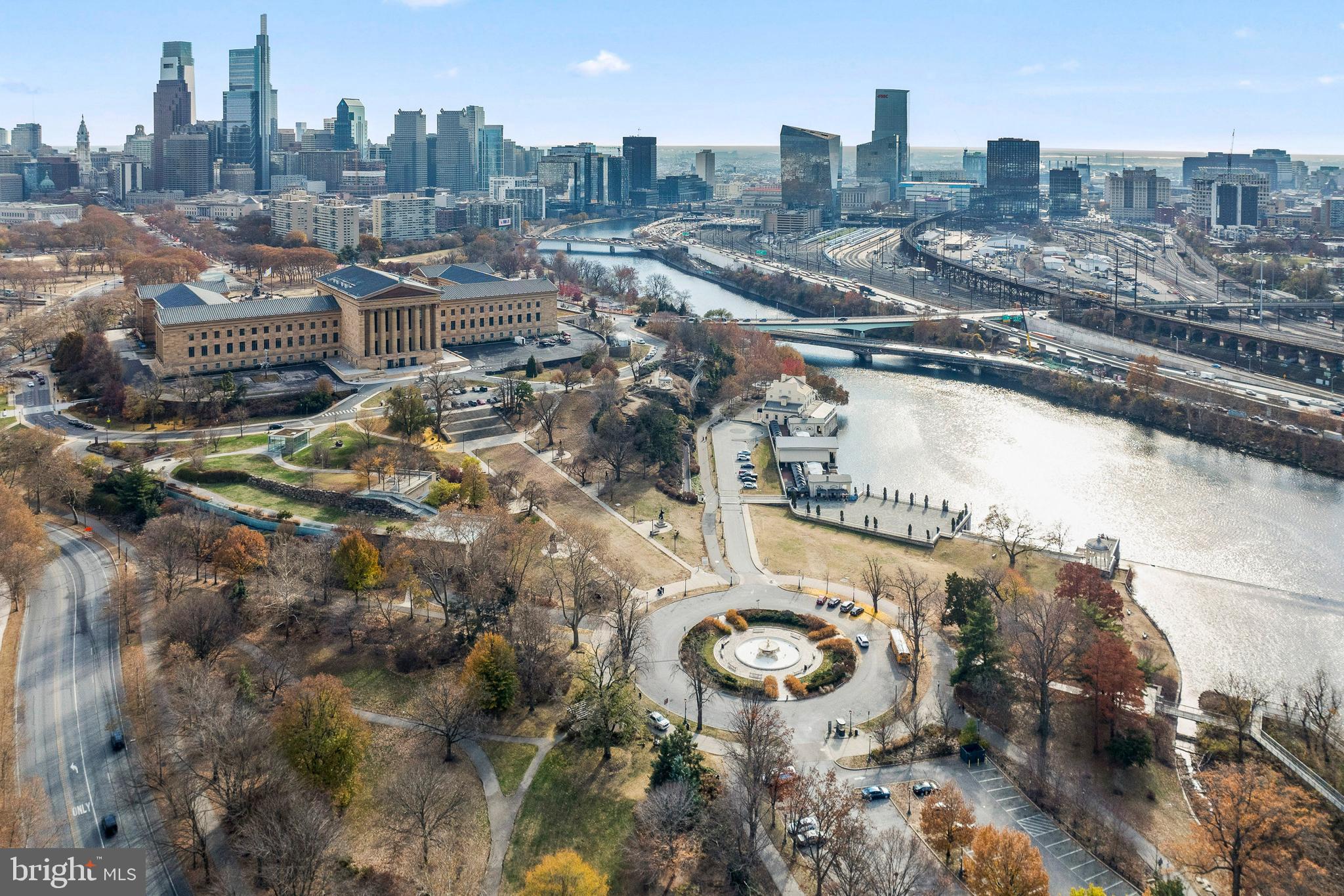 ART MUSEUM AREA - Residential