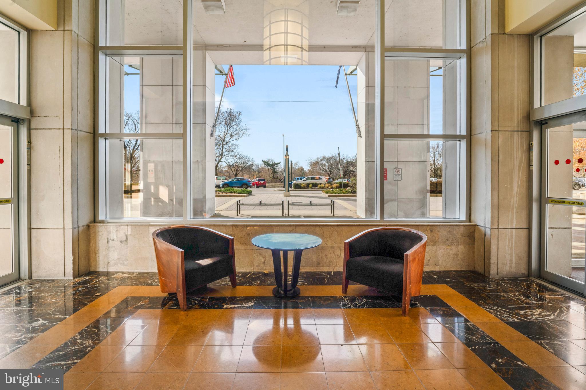 ART MUSEUM AREA - Residential