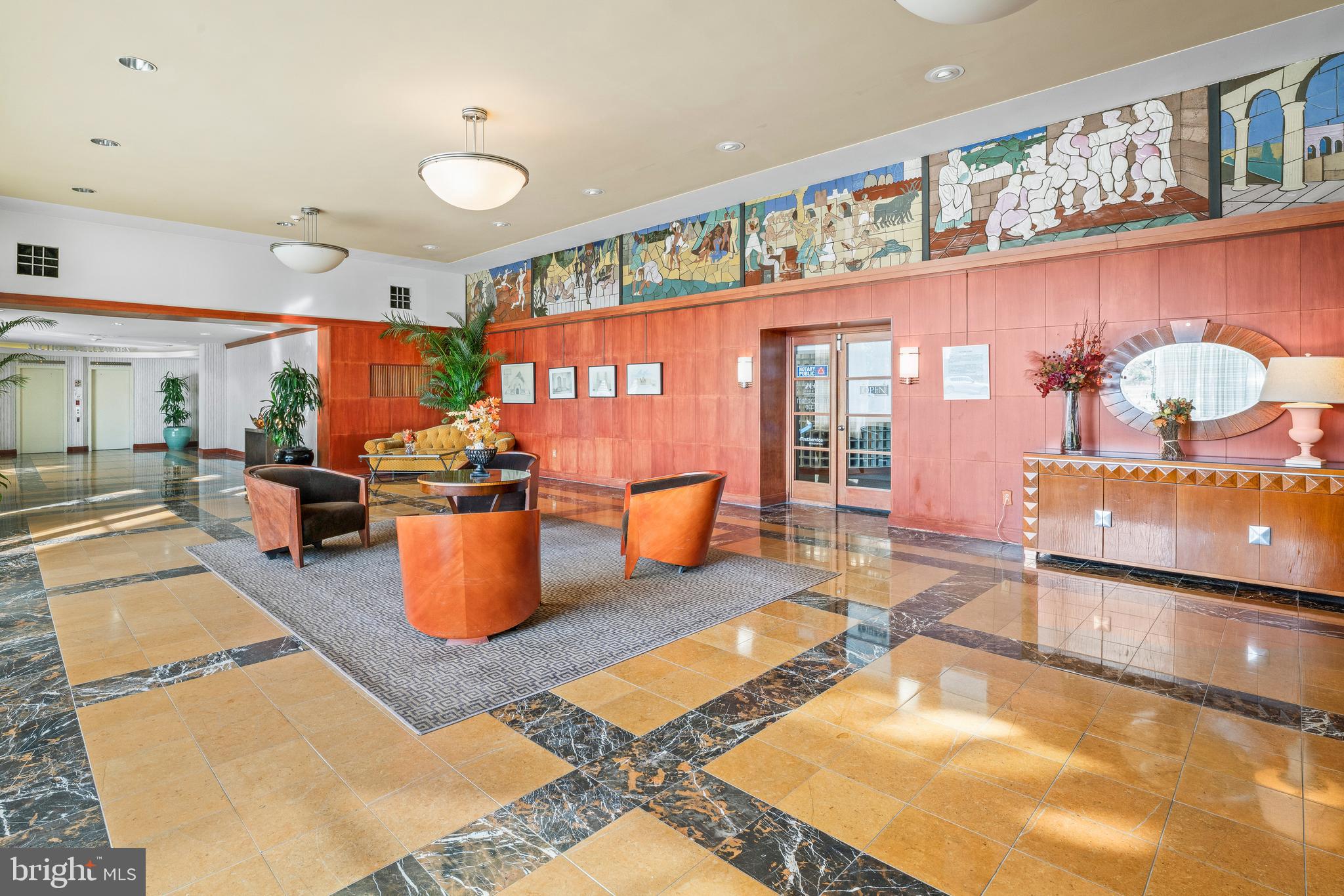 ART MUSEUM AREA - Residential