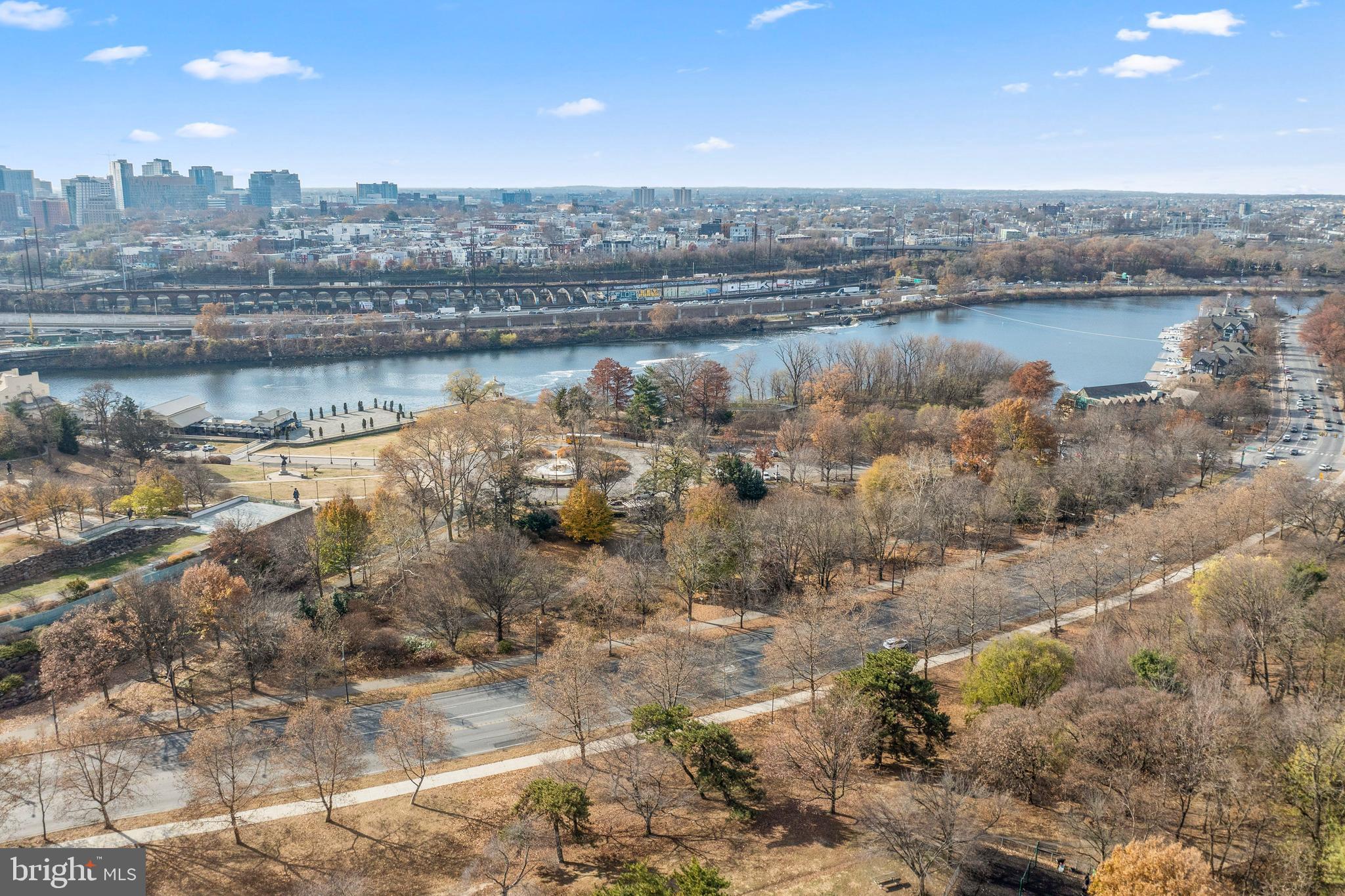 ART MUSEUM AREA - Residential