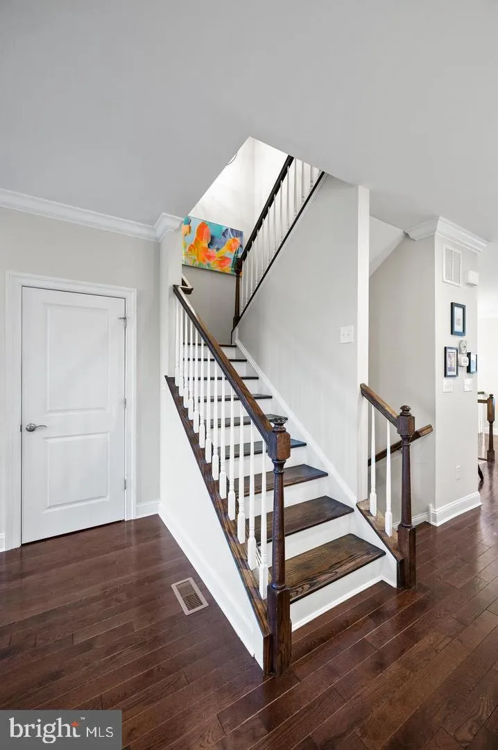 Wayne, Pennsylvania 19087, United States, 4 Bedrooms Bedrooms, ,4 BathroomsBathrooms,Residential,Pending,185577