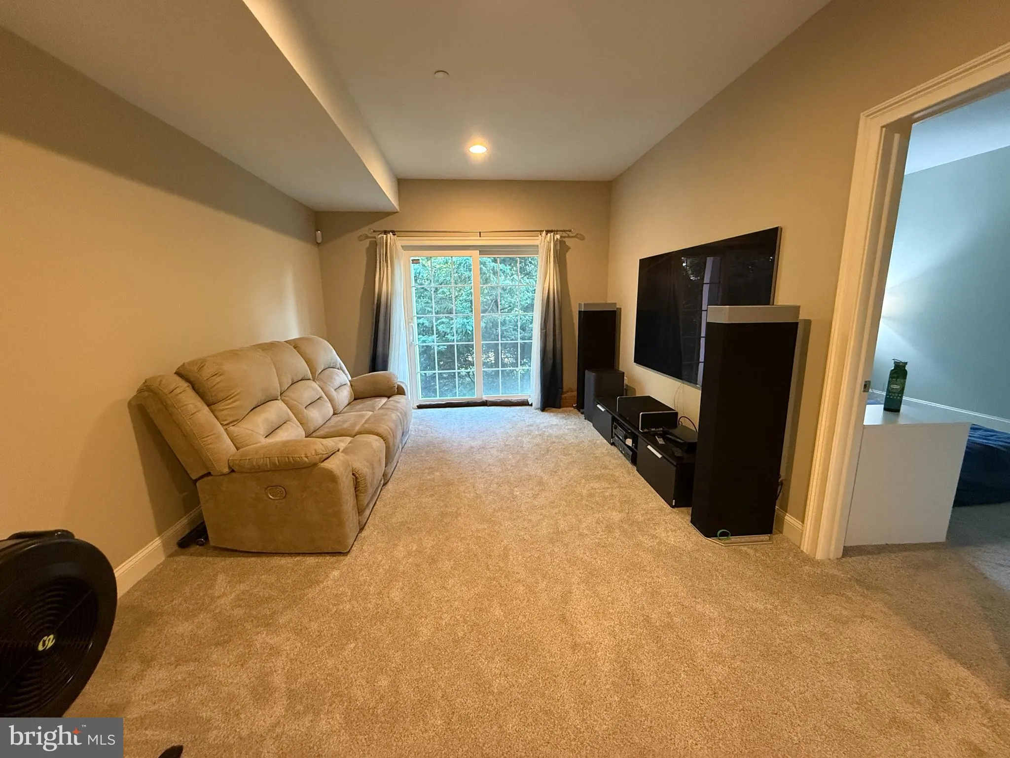 Wayne, Pennsylvania 19087, United States, 4 Bedrooms Bedrooms, ,4 BathroomsBathrooms,Residential,Pending,185577