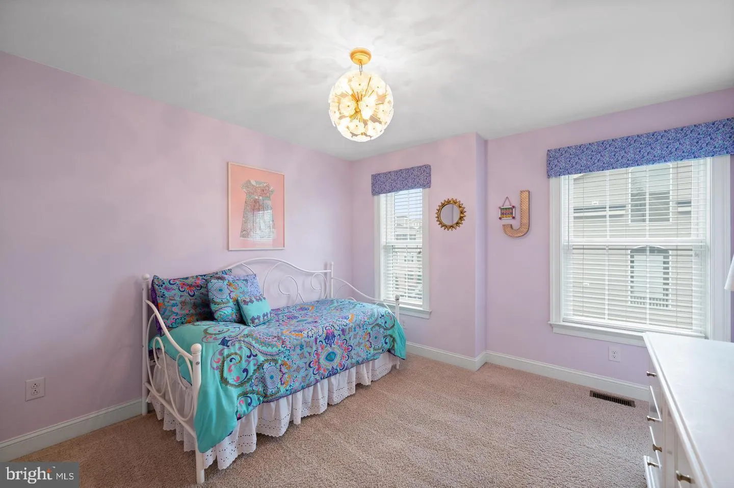 Wayne, Pennsylvania 19087, United States, 4 Bedrooms Bedrooms, ,4 BathroomsBathrooms,Residential,Pending,185577