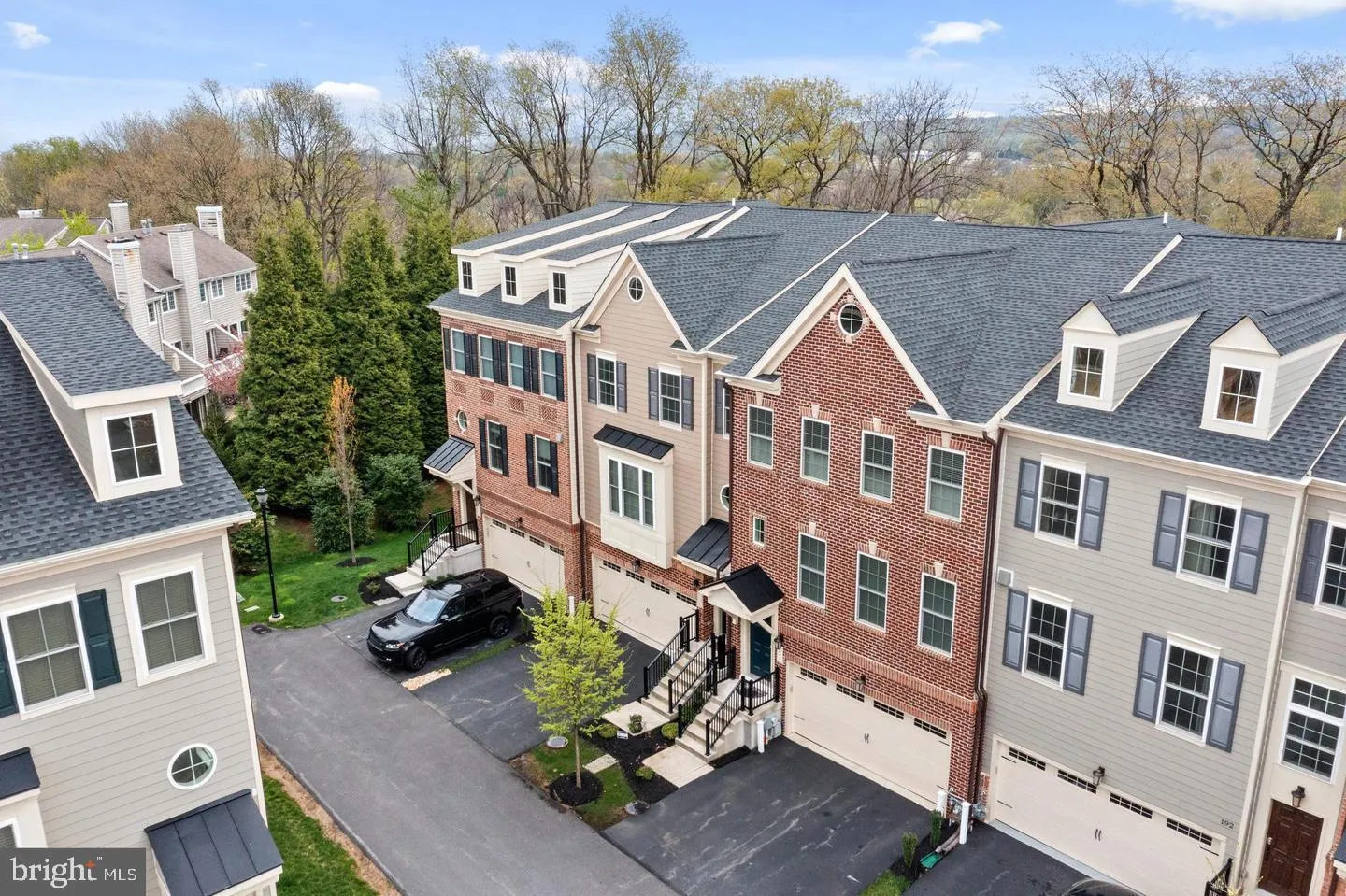 Wayne, Pennsylvania 19087, United States, 4 Bedrooms Bedrooms, ,4 BathroomsBathrooms,Residential,Pending,185577