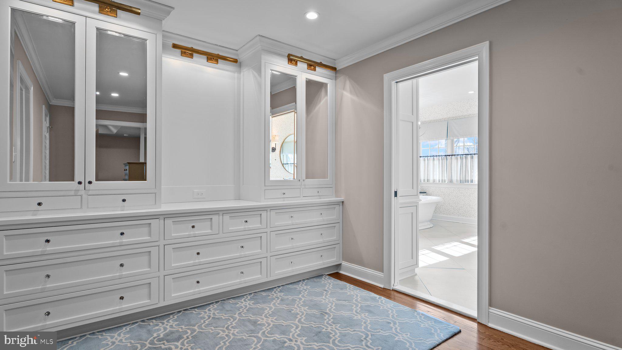 WEATHERFIELD - Residential