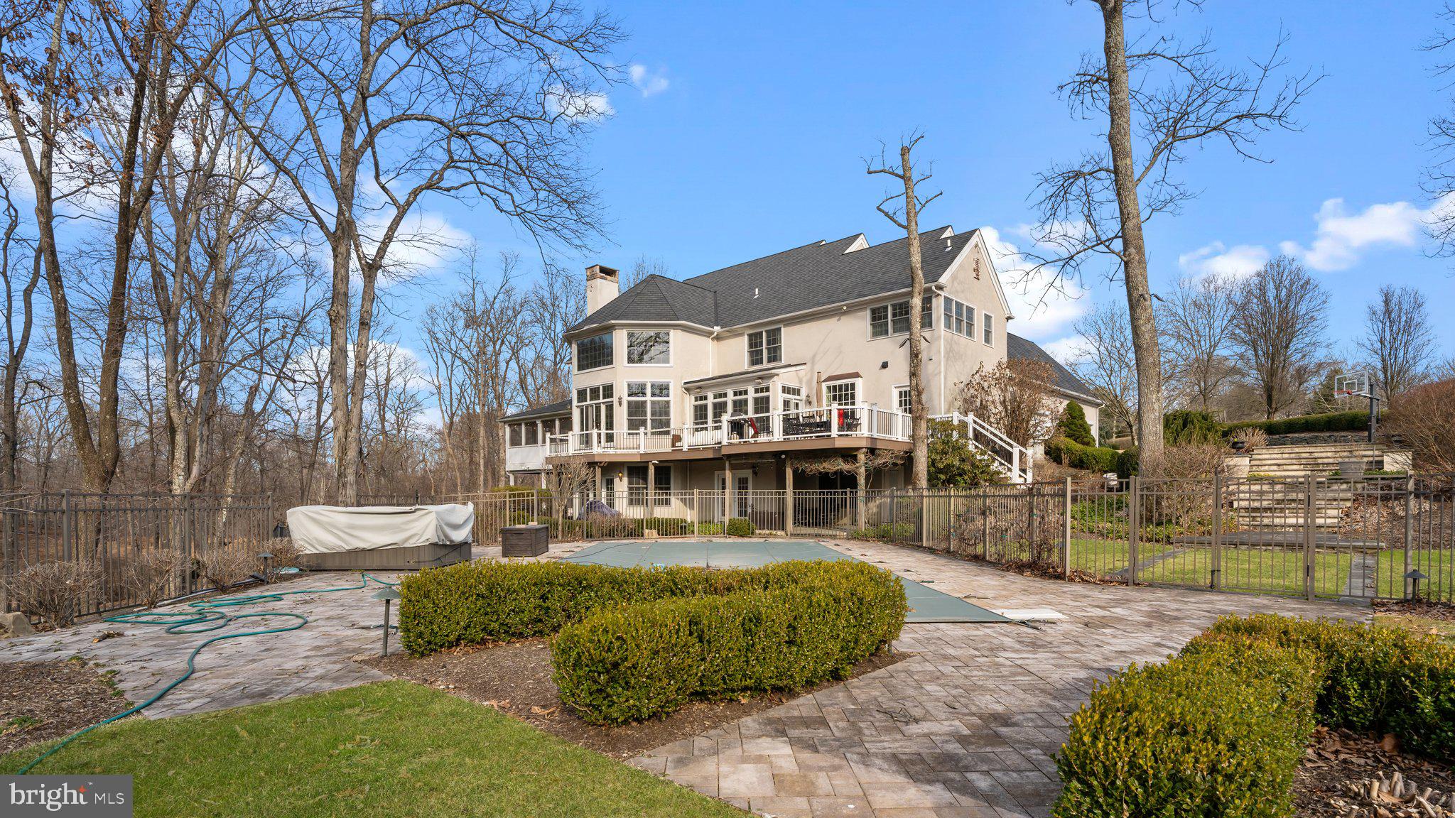 WEATHERFIELD - Residential