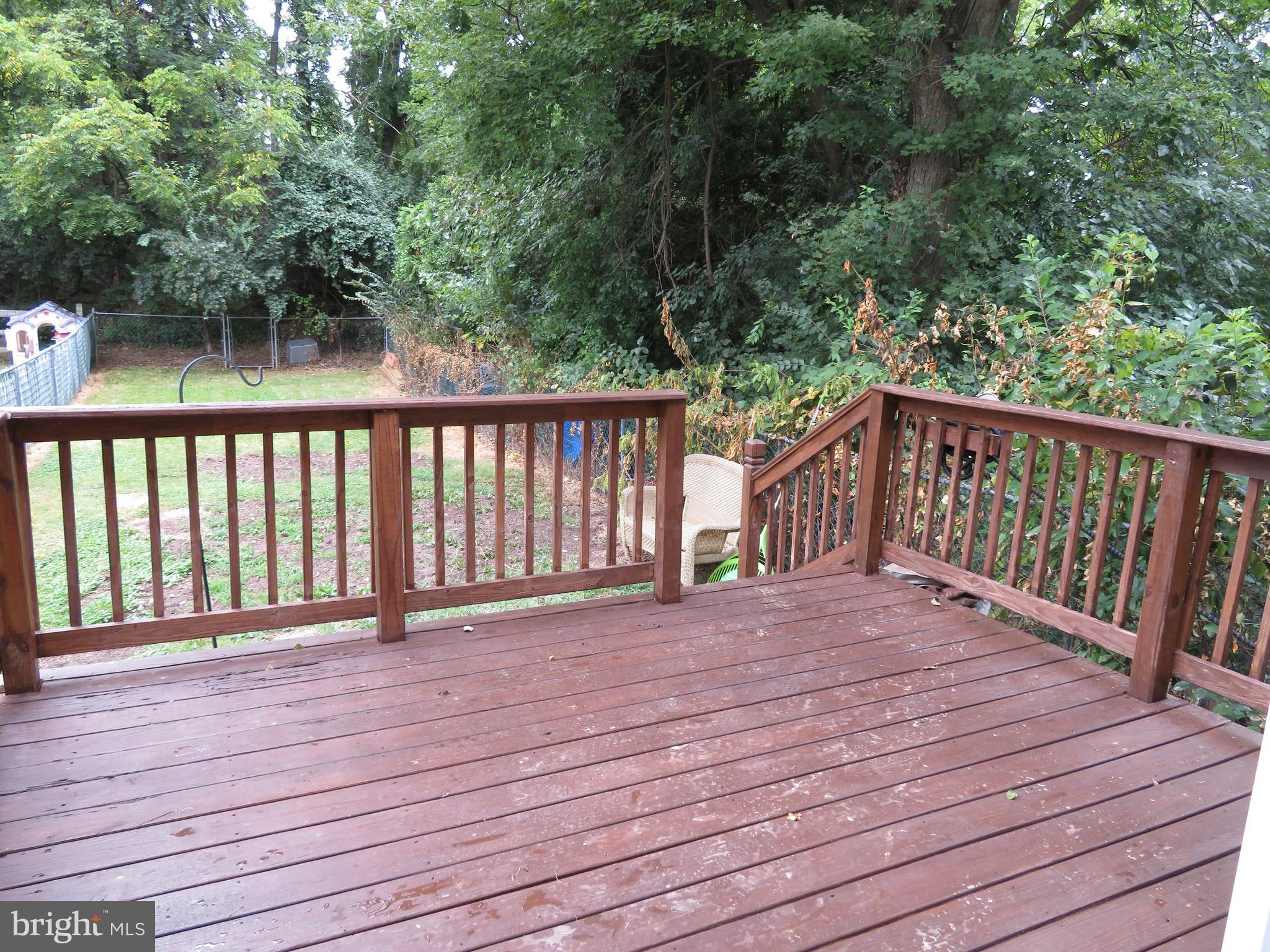 LAFAYETTE HILL - Residential